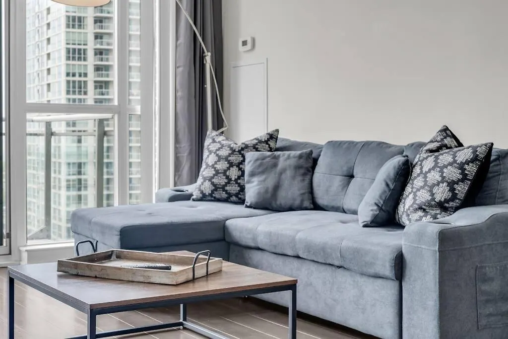 Stylish Suites - Free Parking & Lake View Toronto Canada
