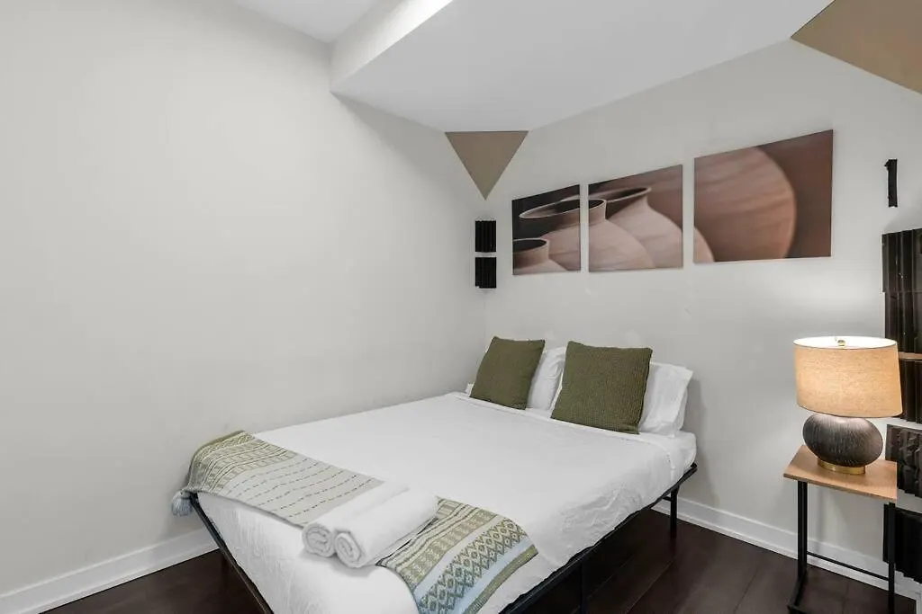 Stylish Suites - Free Parking & Lake View Toronto Lejlighed