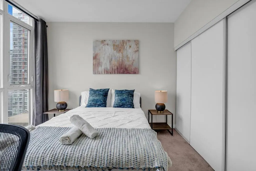 Stylish Suites - Free Parking & Lake View Toronto Lejlighed